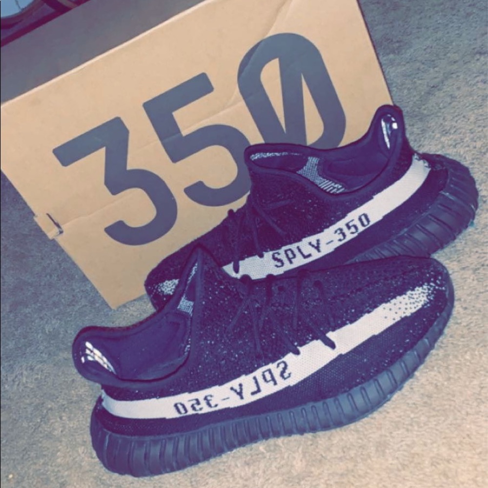 Yeezy 350 oreo - 10.5